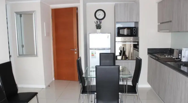 Dream Suites, Забронировать Отель Отели Сантьяго с бассейном, рядом с Муниципальный театр Сантьяго, Бассейн