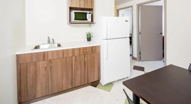 Двухместный номер Standard University of Winnipeg Downtown Hostel