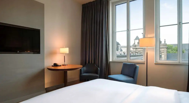 Двухместный номер с видом на Кёльнский собор Hilton Cologne