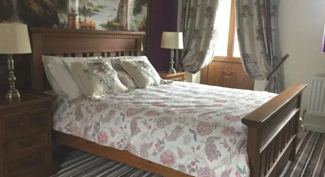 Avoca Lodge, Забронировать Отель Лисберн Графство Антрим