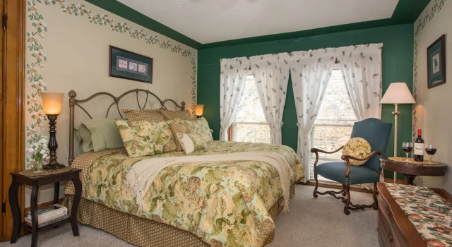 Двухместный номер Deluxe с видом на сад Sutherland House Victorian Bed and Breakfast