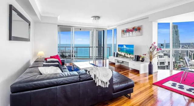 Апартаменты Пентхаус с 3 комнатами с балконом и с видом на реку Chevron Renaissance-Resort Style Living managed by Gold Coast Premium