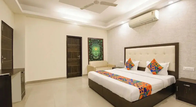 Номер Premium Fabhotel Harnoor House