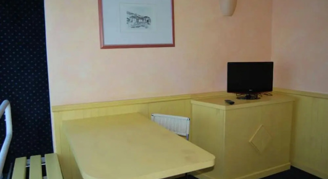 Четырёхместный номер Standard Club Hotel Solaria