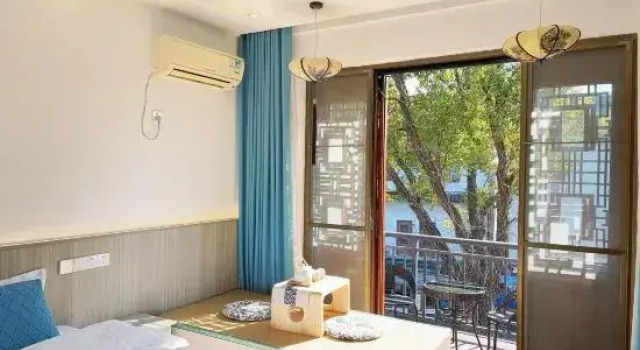 Zhouzhuang Jingou Linhe Bieyuan Chinese Inn, Book Hotel Hoteller i Suzhou med parkering, Parkering