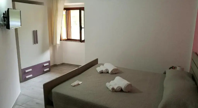 B&b Domo e Nonna, Rezervasyon Bed and Breakfast Alghero Sardinia North