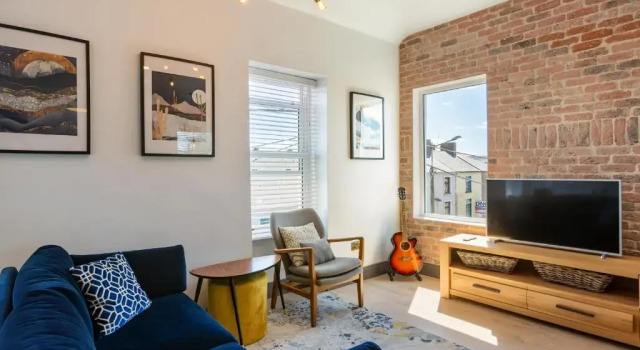 Апартаменты Пентхаус Macs Townhouse Dungarvan