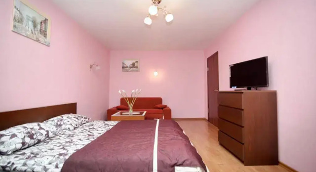 Apartment at Universitet Metro Station, Rezerwuj Apartament Gagarinsky UZAO Area