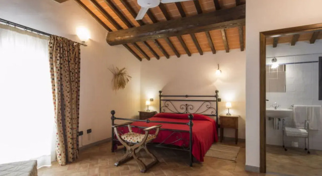 House Oleandro Vinci, Book Hotel Vinci 