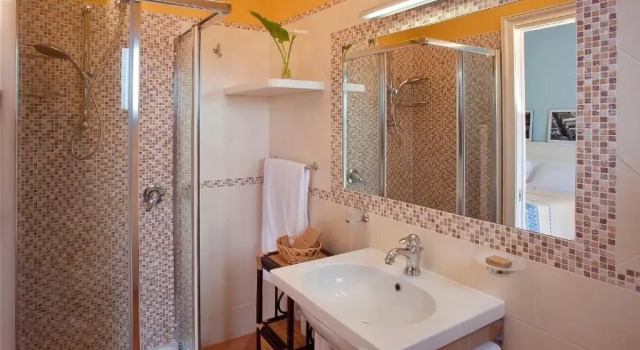 Двухместный номер Standard Marin Hotel