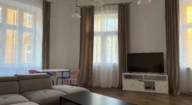 Апартаменты с 3 комнатами с балконом Corner Apartments