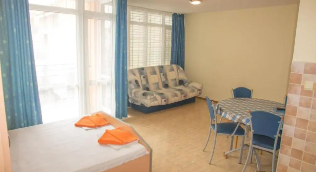 Студия Elite Apartments