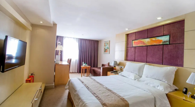 Двухместный номер Deluxe Louis Hotel Zhongshan