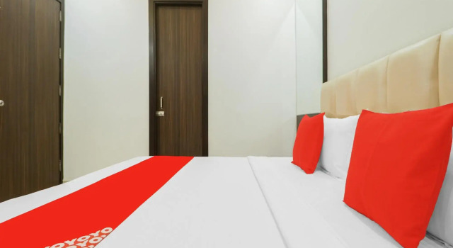 OYO 85906 Hotel Noor Residency, Book Hotel Hoteller i Punjab med morgenmad, Morgenmad