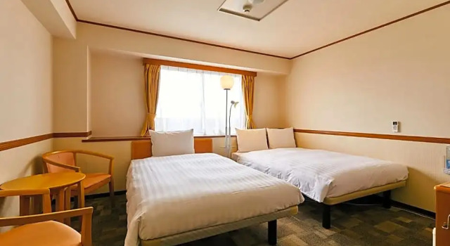 Двухместный семейный номер Standard Toyoko Inn Tokyo Tozai-sen Nishi-kasai