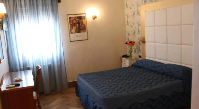Hotel Kursaal, Buchen Sie Hotel Fuorigrotta Neapel