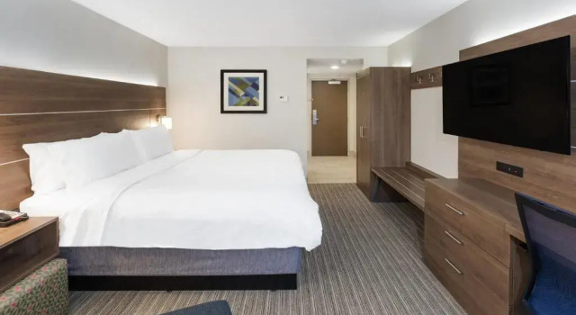 Номер Standard Holiday Inn Express Hotel & Suites Providence-Woonsocket by IHG