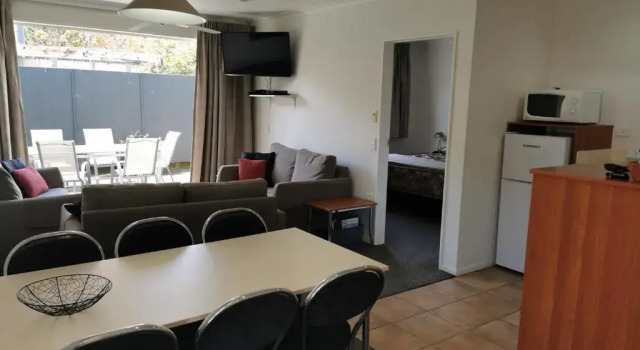 Апартаменты с 3 комнатами Bks Egmont Motor Lodge