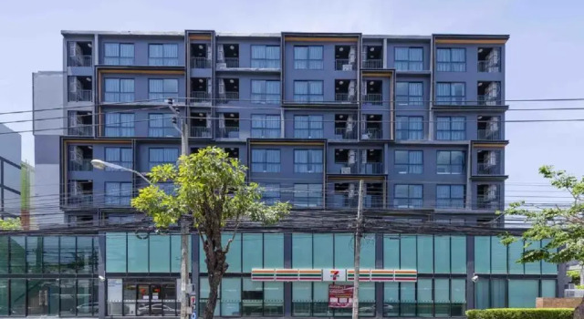 The Excel Groove Condo at Lasalle 52