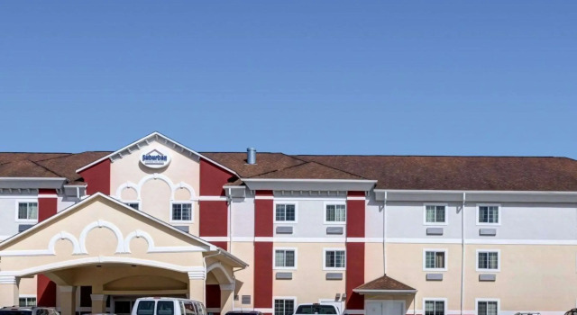 Suburban Extended Stay La Place, Boek Hotel Hotels in Missouri met zwembad, Zwembad