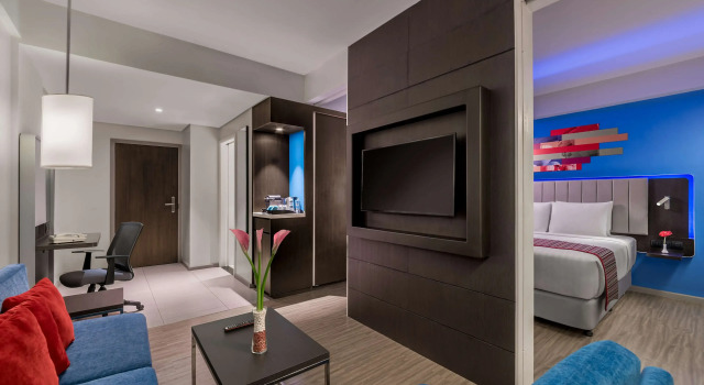 Люкс c 1 комнатой Park Inn By Radisson Clark