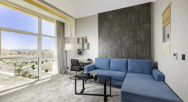 Люкс Business The Seasons Hotels