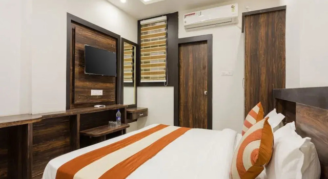 OYO 14355 Hotel Kasturi, Забронировать Отель Бхопал штат Мадхья-Прадеш