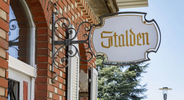 Hotel Stalden, Забронировать Отель Хам Цуг