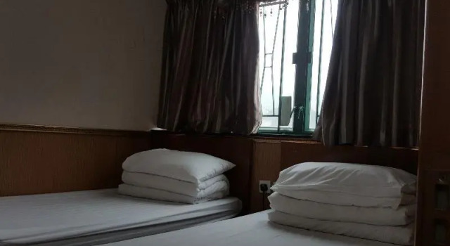 Четырёхместный номер Standard Orchid Inn