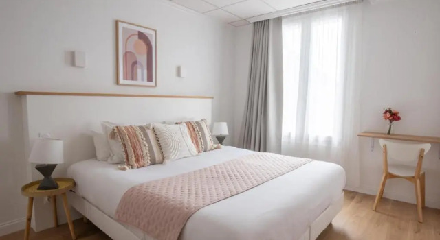 Четырёхместный номер Standard Hôtel Porte Mars - Reims Gare Centre Arena