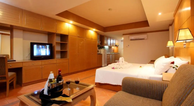 Номер Standard Horizon Patong Beach Resort and Spa