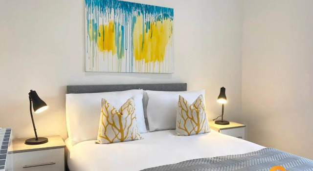 1 Bedroom Apartment by Central Serviced Apartments - Lawson Place - FREE Street Parking