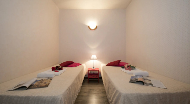 Cœur 5, Prenota Appartamento Hotel a Alvernia con parcheggio, Parcheggio