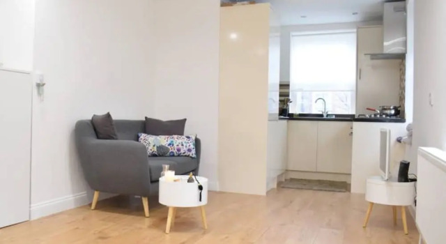 Modern Studio Near Oval, Забронировать Отель Отели Англии 3 звезды, 3*