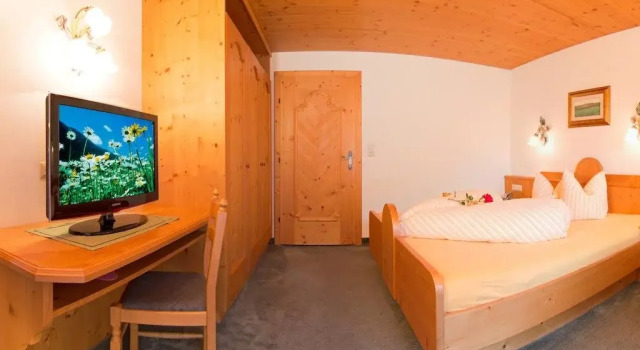 Ausserwieserhof, Rezervovat Penzión Hotely v Tyrolsko se snídaní, Snídaně