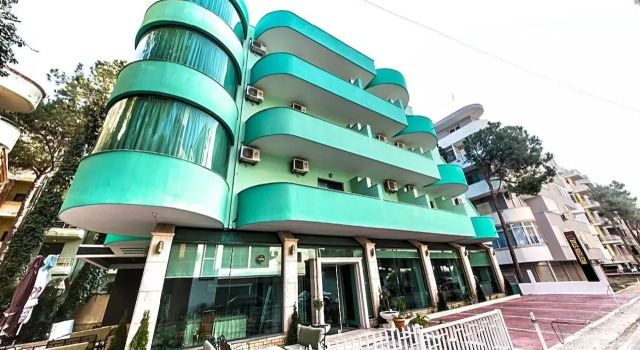 Western Star Hotel, Rezerwuj Hotel Hotele w Durres County z parkingiem, Parking