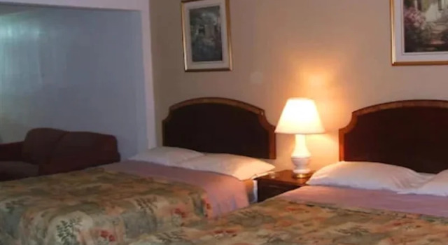 A Victory Inn and Suites - Detroit, Varaa Hotelli Detroit 