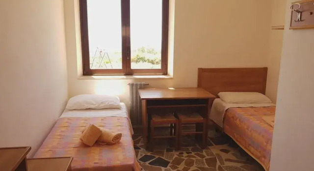 Mamre Village, Buchen Sie Hotel Ardore Kalabrien