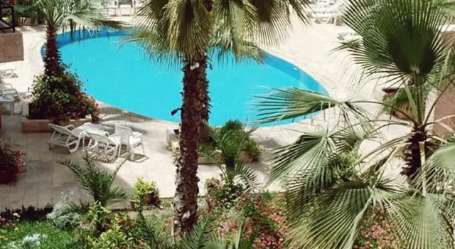 Номер Standard Petra Palace Hotel