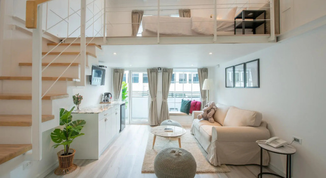 Люкс Дуплекс White Ivory Bed And Breakfast