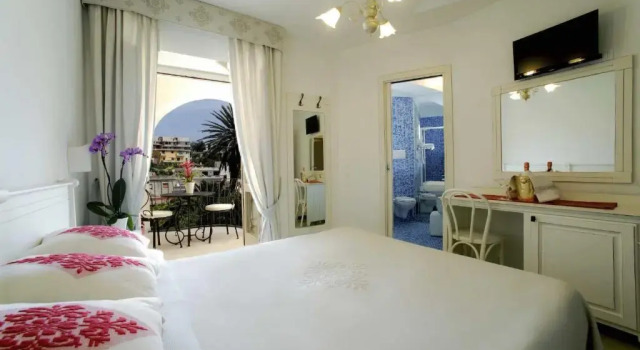 Двухместный номер Standard с балконом Albergo Diffuso Mannois