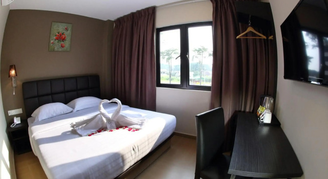 GL Hotel
