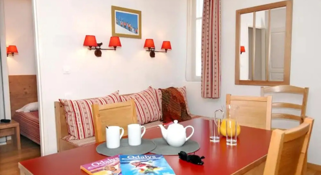 Apartment with 2 Bedrooms in Bagnères-De-Luchon - 18 Km From the Slopes