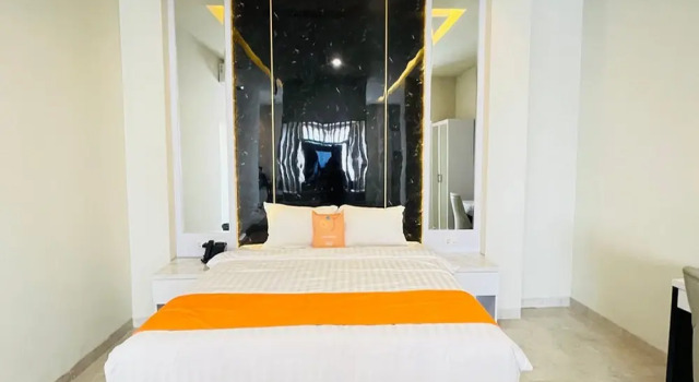 Suite Sans Hotel 88 Andalan Surabaya by RedDoorz