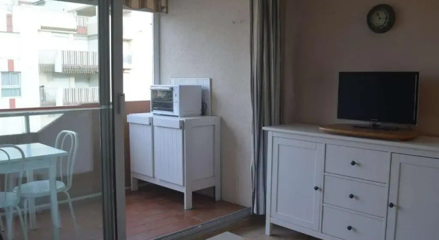 Appartement Saint-Raphaël, 2 pièces, 4 personnes - FR-1-226A-23, Book Apartment Saint-Raphaël Mimosa Road