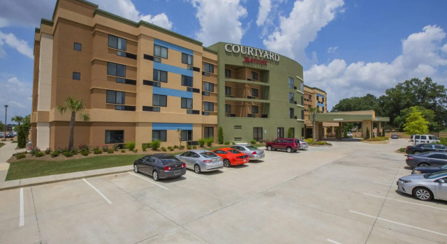 Courtyard by Marriott Jackson Airport/Pearl, Забронировать Отель Джэксон Нью-Гемпшир