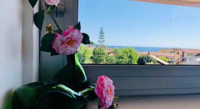Люкс Deluxe InVilla Bed&Breakfast - Quality Rooms