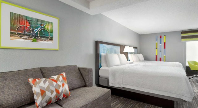 Четырёхместный люкс Hampton Inn Simpsonville