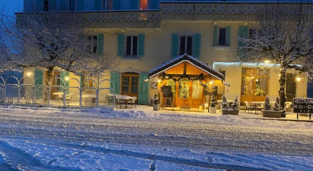 Hôtel Restaurant des Lacs, Book Hotel Hotels in Burgundy with a Pool, Swimming Pool