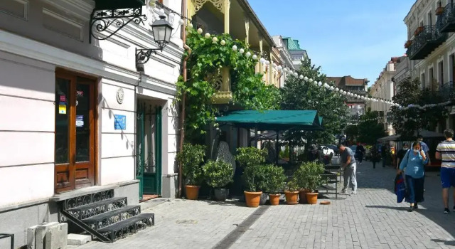 Студия Standard Bright Cozy Apartment in Tbilisi